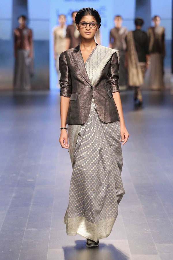 women's Holy Smoke Silk cotton Saree with diagonal butis- grey colour